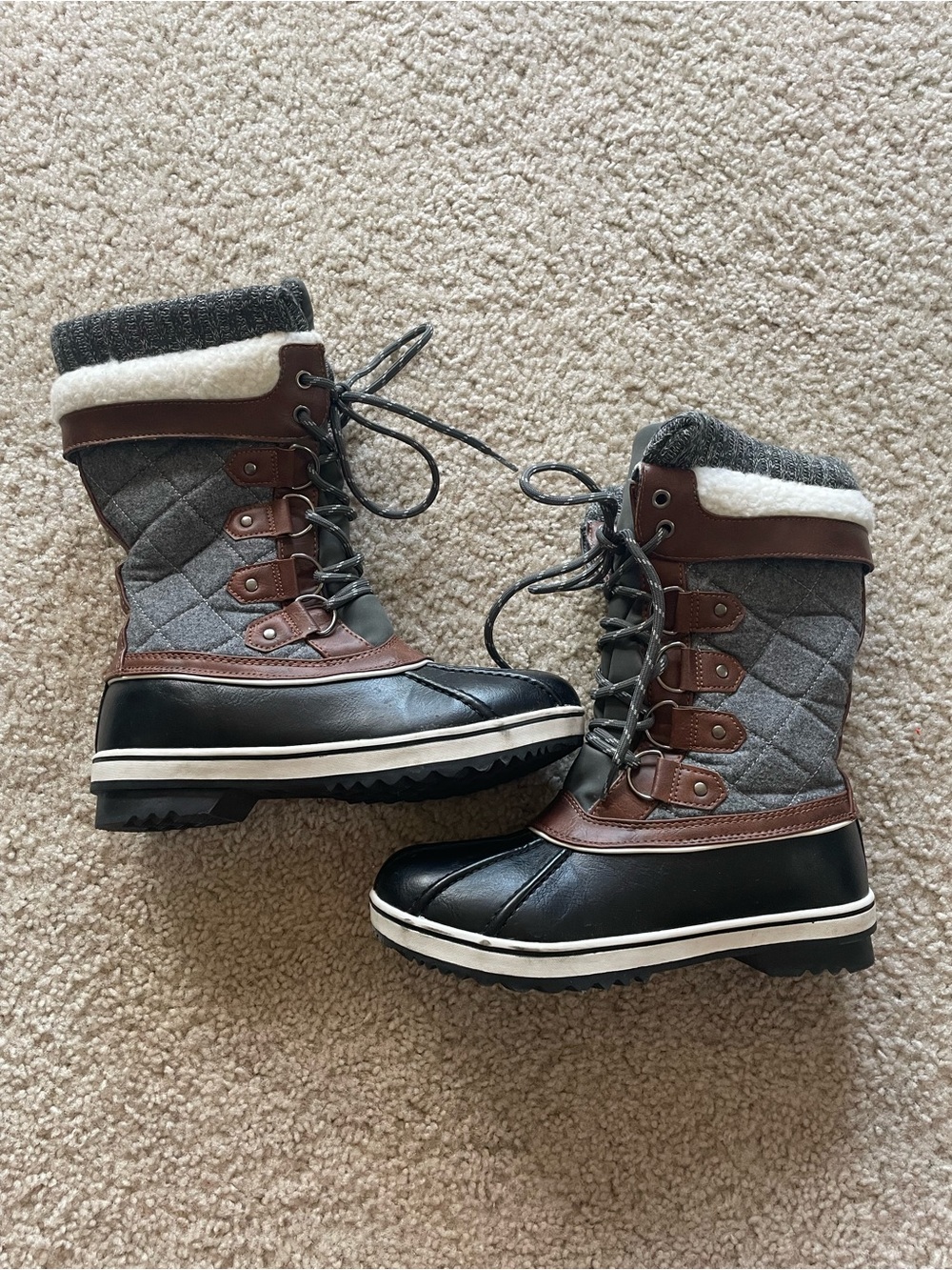 Dream Pairs Quilted Lace-Up Winter Rain Boots